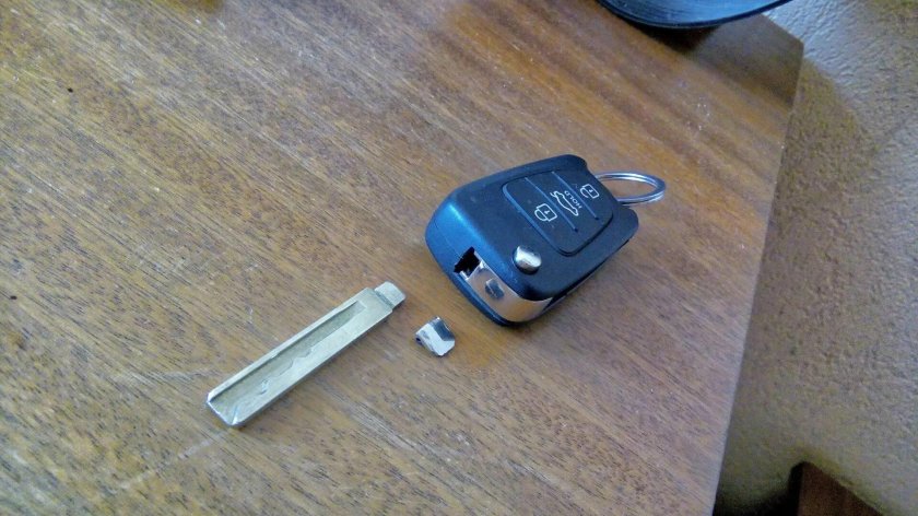 Ключ Киа Рио 3