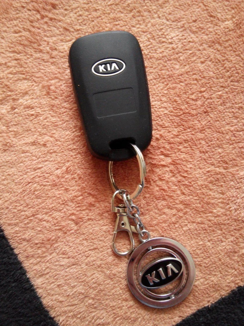 Ключ Киа Рио 3 FL