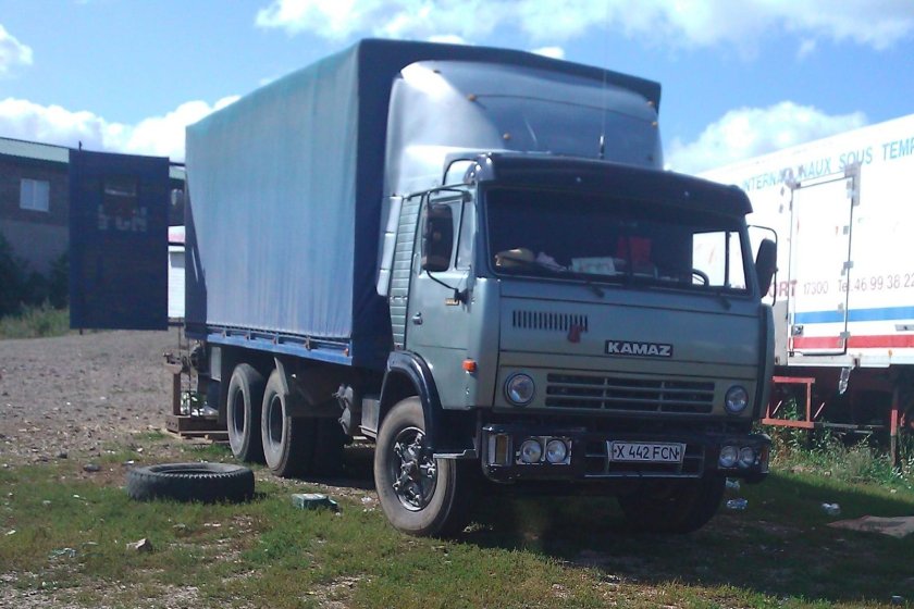 КАМАЗ 53212 самосвал