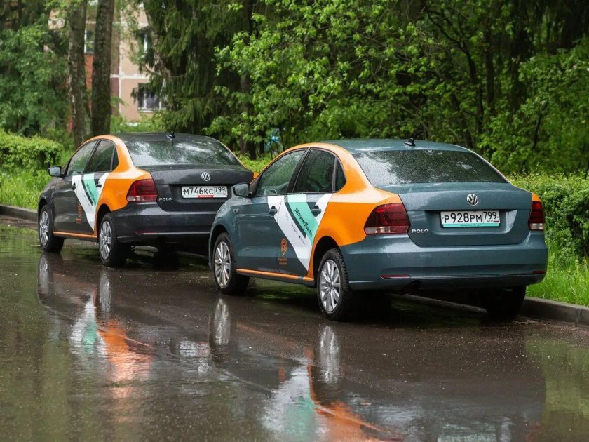 Каршеринг Делимобиль БМВ