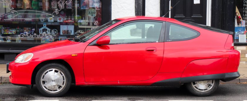 Хонда Инсайт зе 3