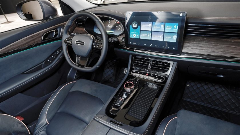 Skywell электромобиль интерьер