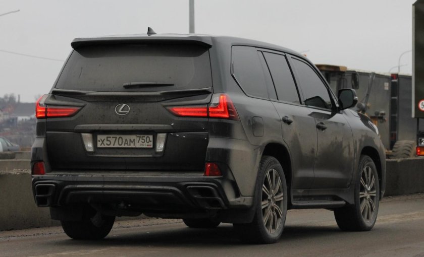 Lexus LX 570 бункер
