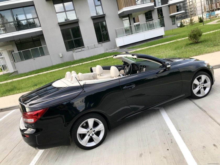 Лексус is 250 Cabrio