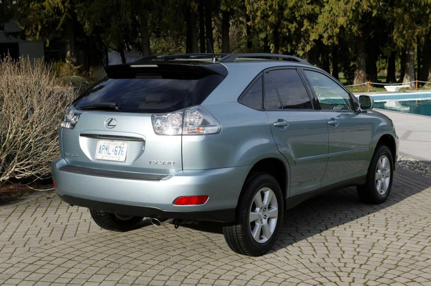 Toyota Harrier и Lexus rx300