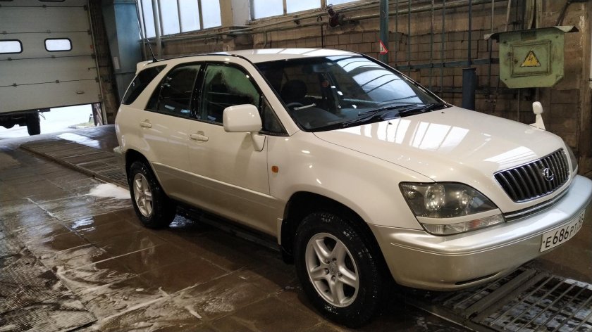 Тойота хорек 2000