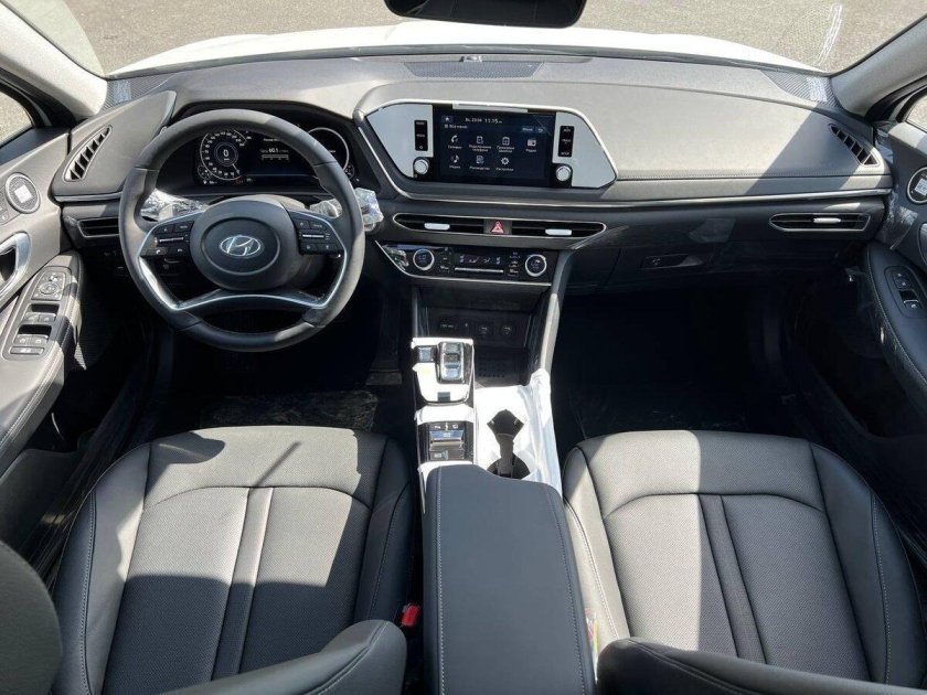 Хендай Соната 2023 2500 объем цена характеристики органы управления