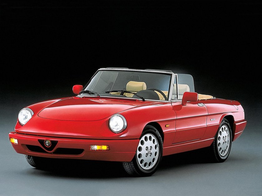 Alfa Romeo Spider 1990