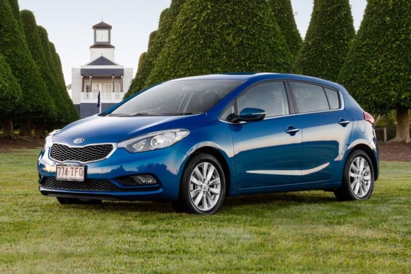 Киа Церато 2013 хэтчбек