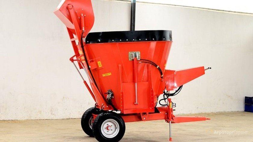 Кормораздатчик вертикальный шнек