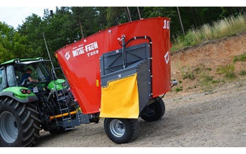 Кормораздатчик Metal fach BELMIX 659
