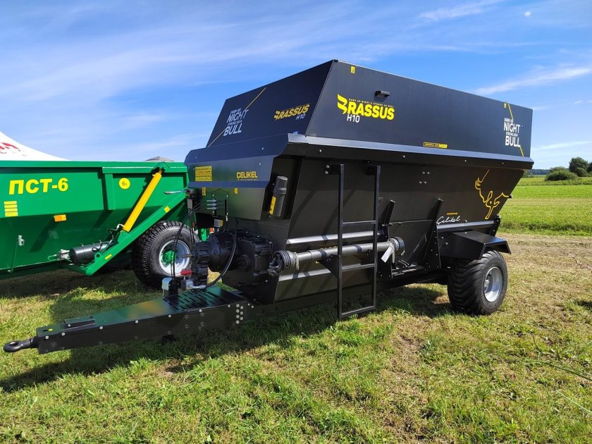 Смеситель-кормораздатчик Kongskilde vm12-2s