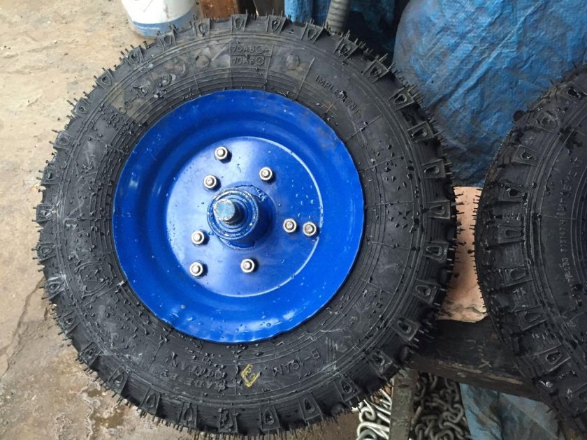 Колесо МТЗ, ВТЗ, ЛТЗ опорное к щетке 5.00х10