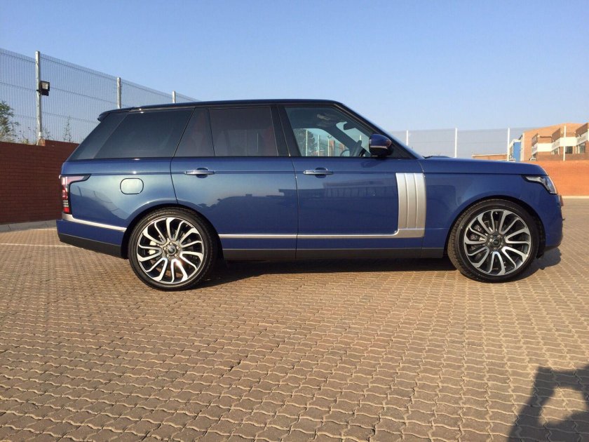 Range Rover Autobiography синий
