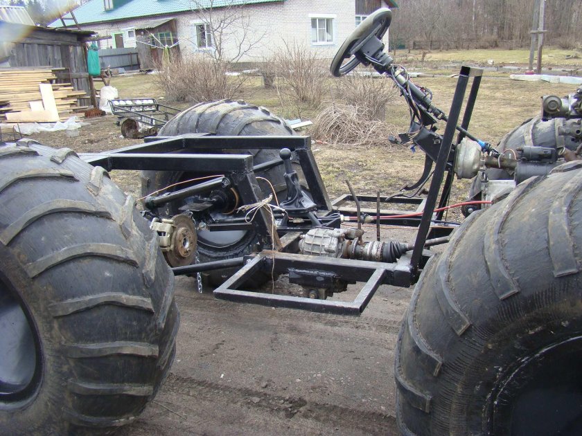 УАЗ болотоход переломка