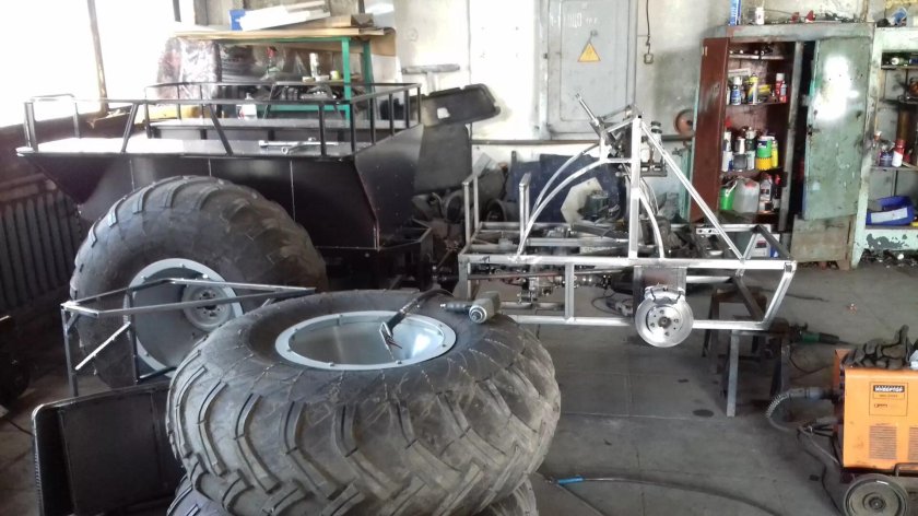 Вездеход болотоход переломка