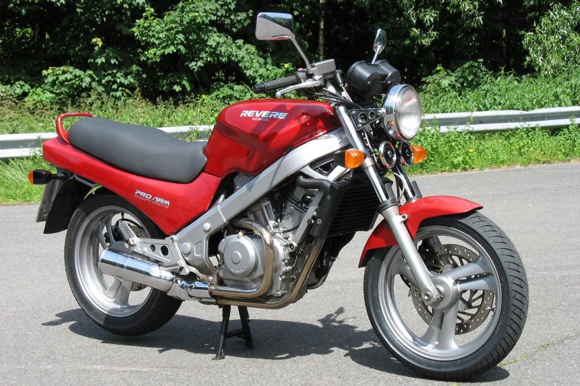 Honda NTV 650