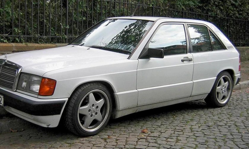Мерседес 190 хэтчбек