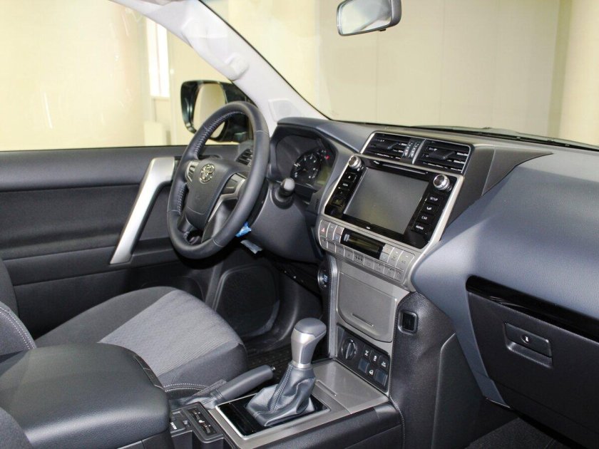 Toyota Land Cruiser Prado 150 Рестайлинг 2