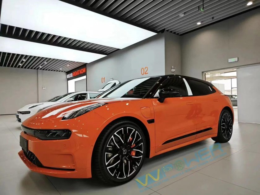 Электромобиль zeekr 001