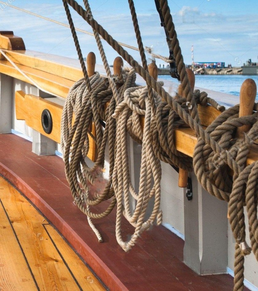 Палуба парусного корабля