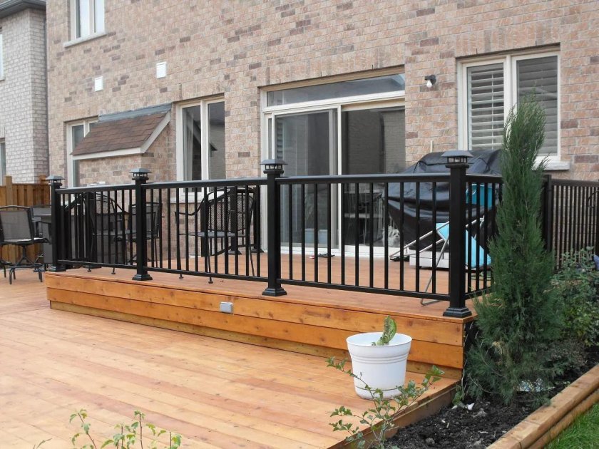 Перила на патио