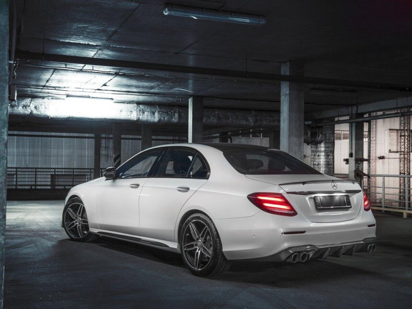 Mercedes Benz w213 AMG