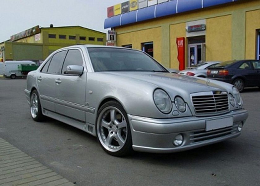 W210 Lorinser