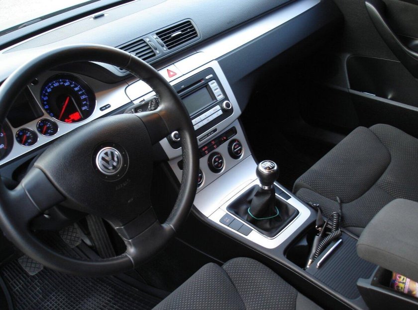 VW Passat b6 Interior