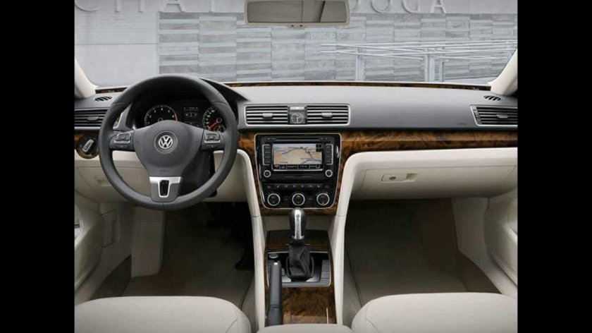 Volkswagen Passat b7 салон