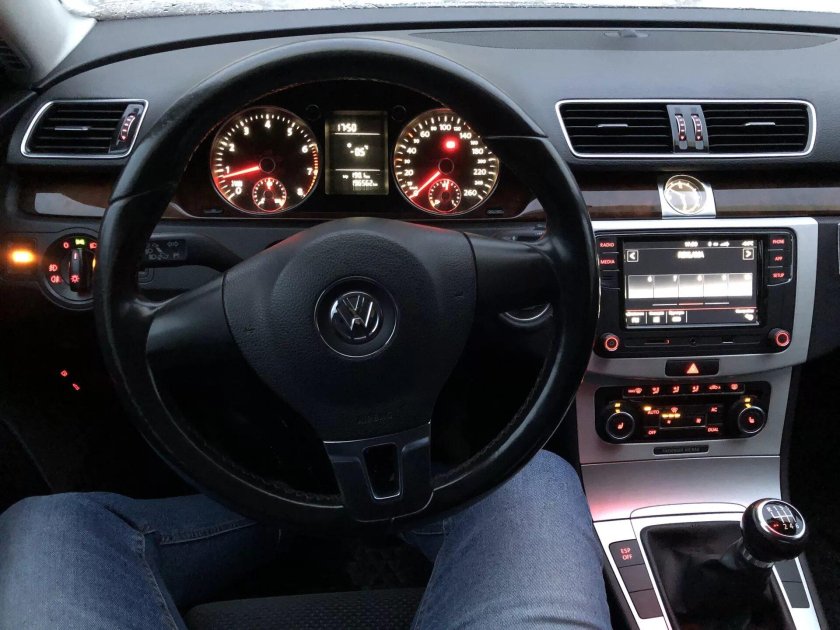 Пассат б6 1.8 салон