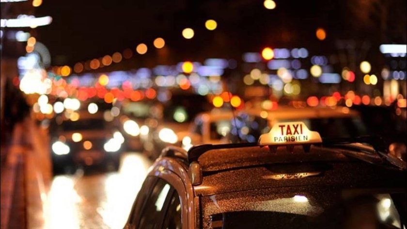 Ночной город такси