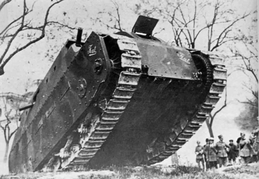 Тяжелый танк Фиат -2000