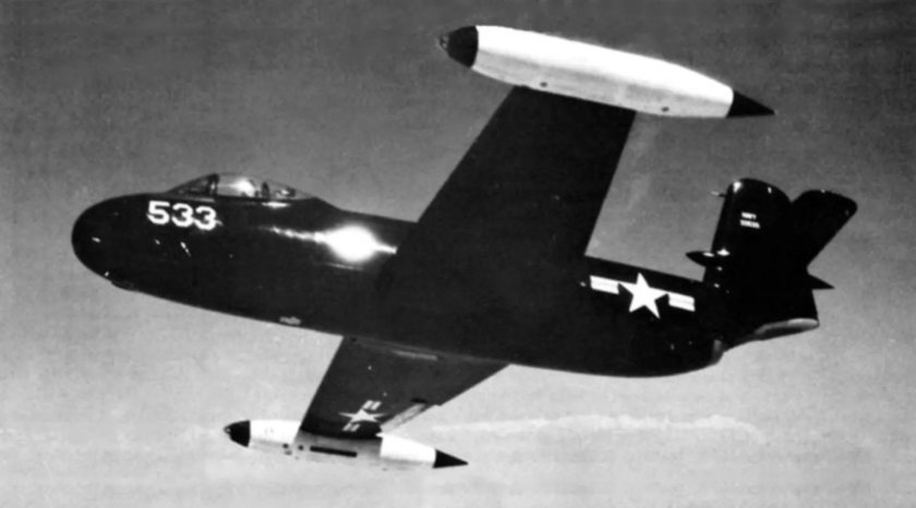 Chance Vought f6u Pirate