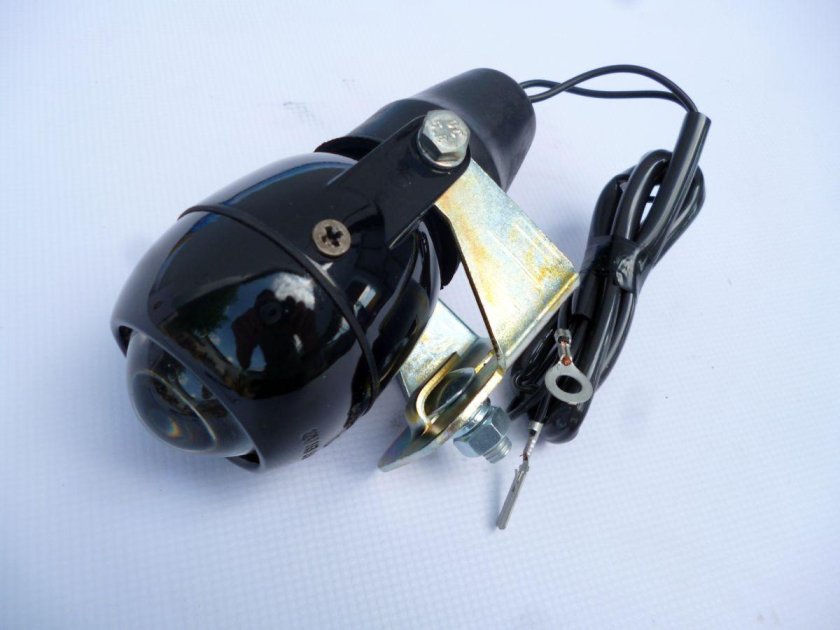 ФСМ2872.01 фара противотуманная