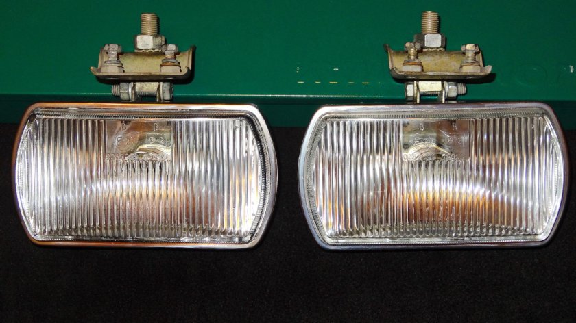 Противотуманная фар Волга ГАЗ 31029