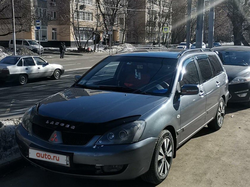 Мицубиси универсал 2016г