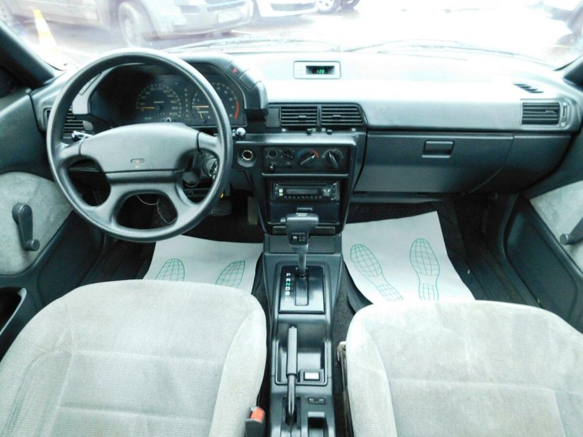 Mitsubishi Lancer 1991