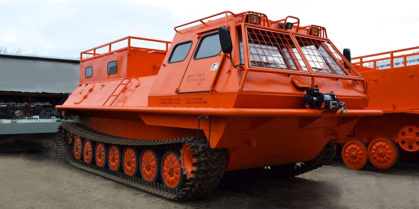 'Снегоболотоход многоцелевой КТМ-11г мощность двигателя