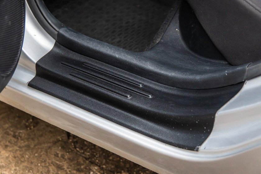 Накладки на пороги Киа Рио 4 седан