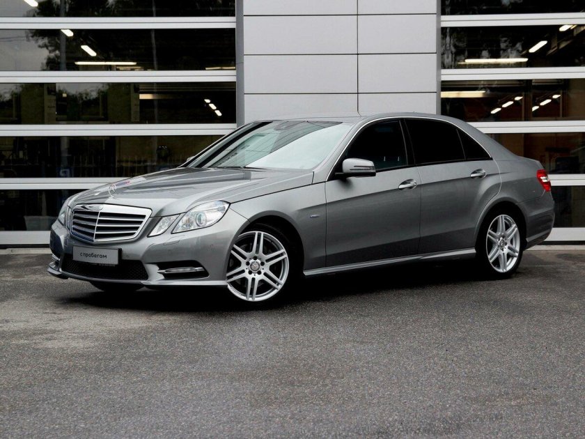 Мерседес е200 7g Tronic