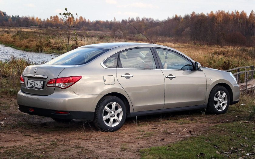 Ниссан Альмера Логан