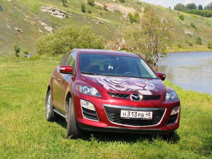 Мазда зум зум в новом кузове красная