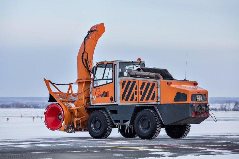 Снегоуборочная техника АМК-360