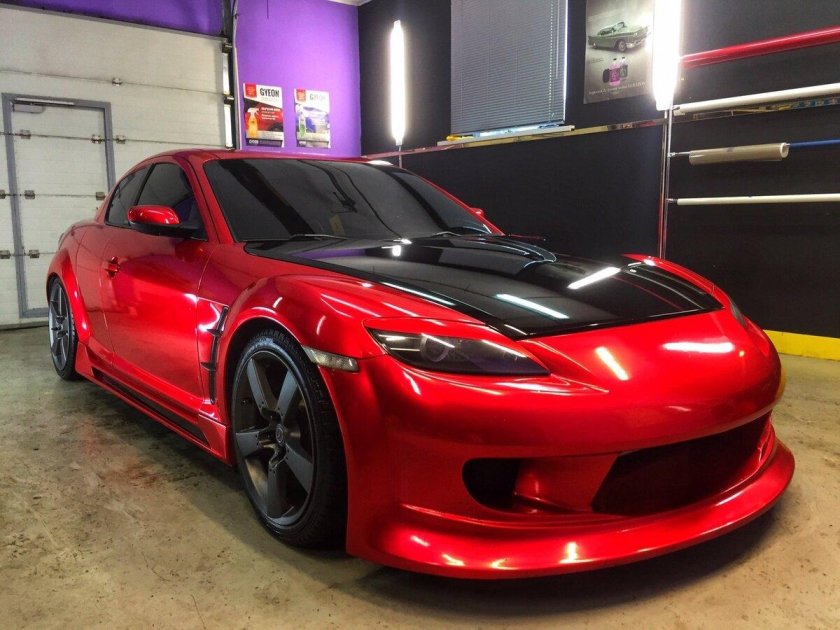 Mazda RX 8 красная