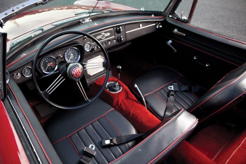 Салон MGB
