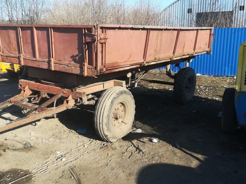 Трактор МТЗ 82.1 С прицепом 2птс4