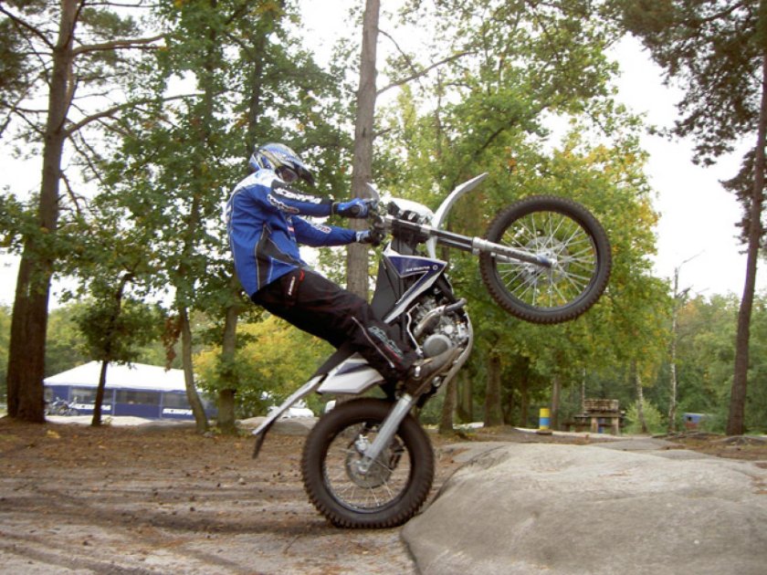 Yamaha для триала