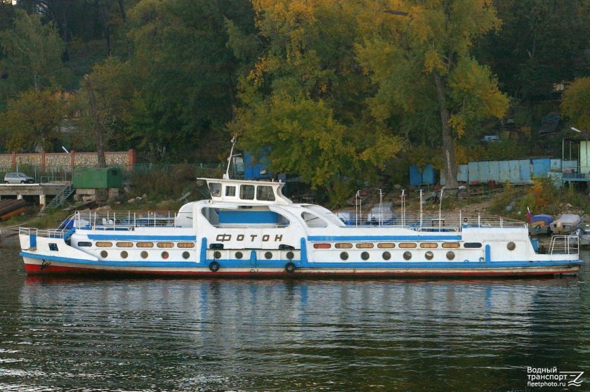 Теплоход Фотон Самара