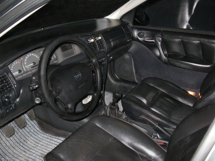 Opel Vectra 1999 салон